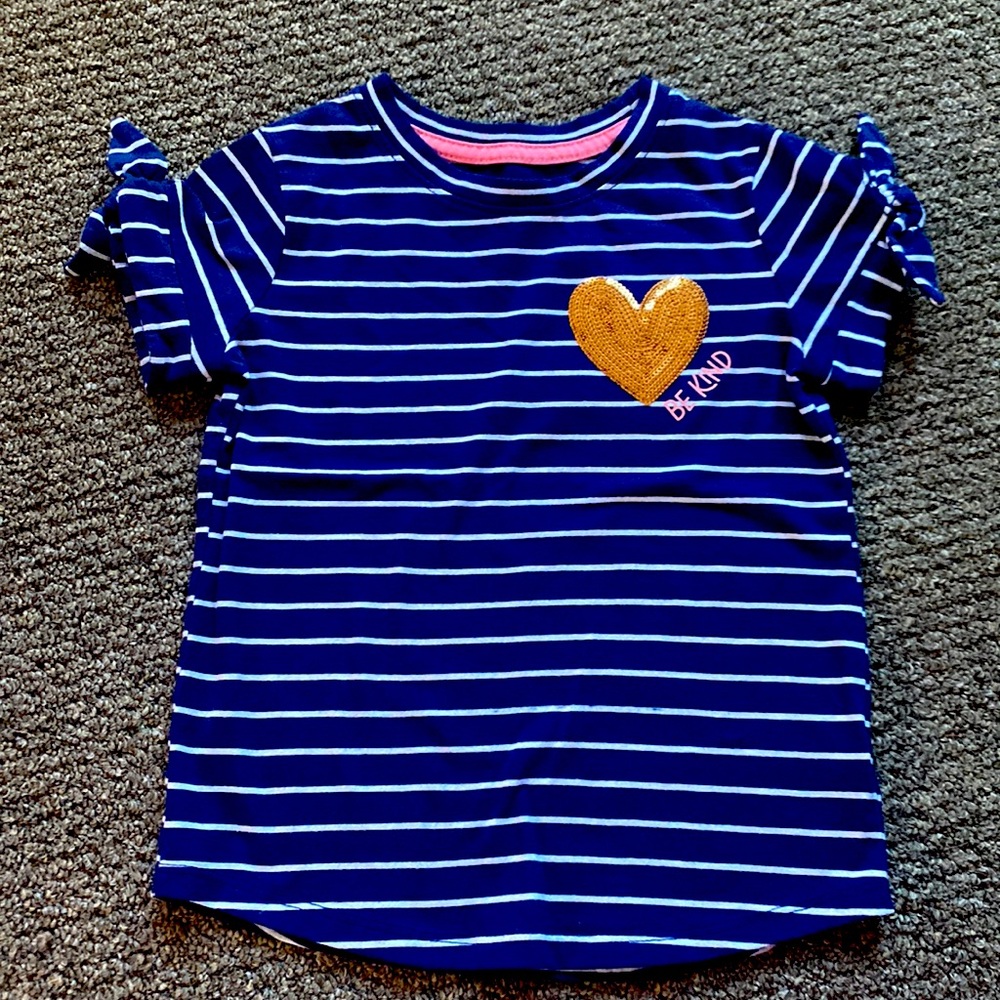 5t girls T-shirt